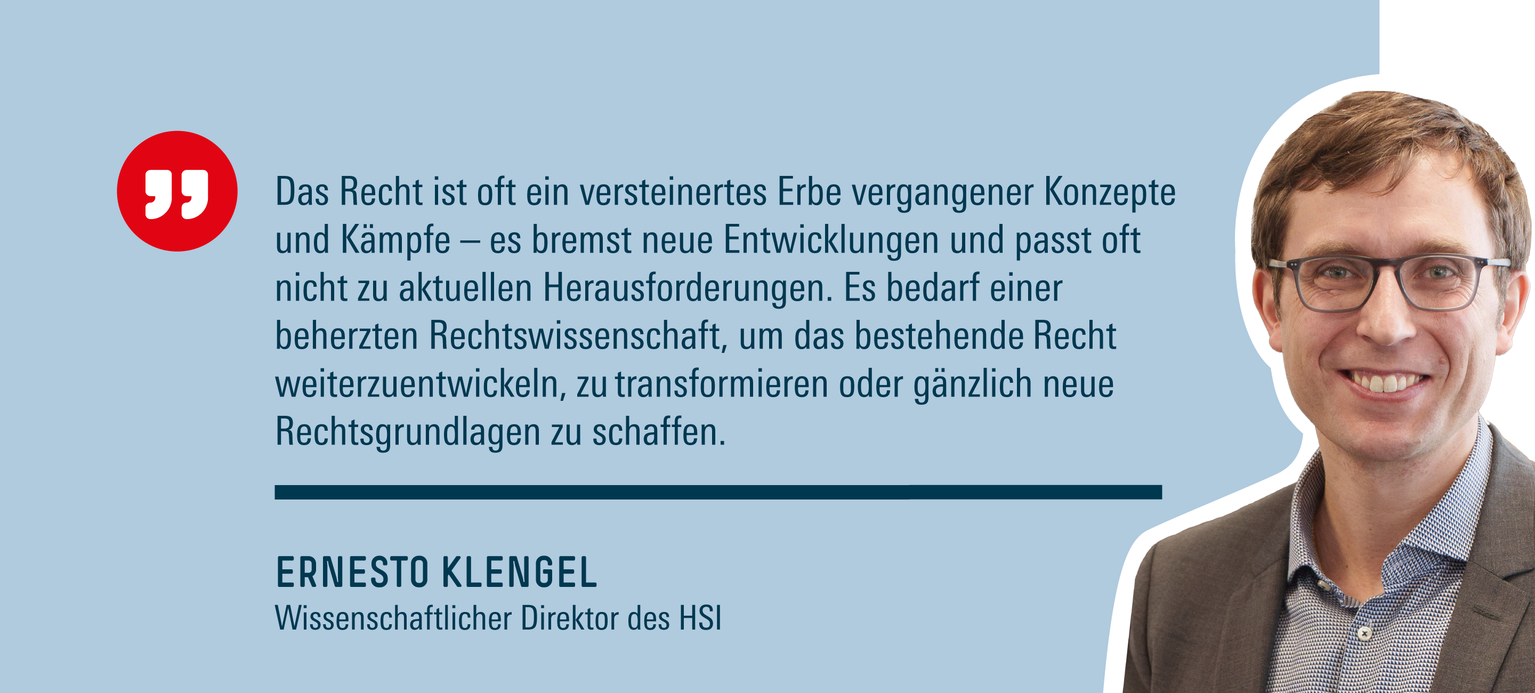 Das Bild zeigt Ernesto Klengel, den Wissenschaftlichen Direktor des Hugo Sinzheimer Instituts für Arbeits- und Sozialrecht der Hans-Böckler-Stiftung. 