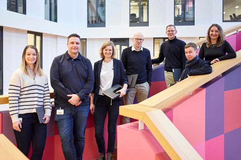 Gruppenbild: Der Betriebsrat von Enercity und sein Vorsitzender Martin Bühre (zweiter von links)